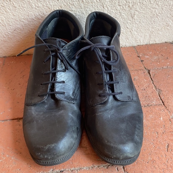 VINTAGE | Lace Up Booties - Picture 1 of 10